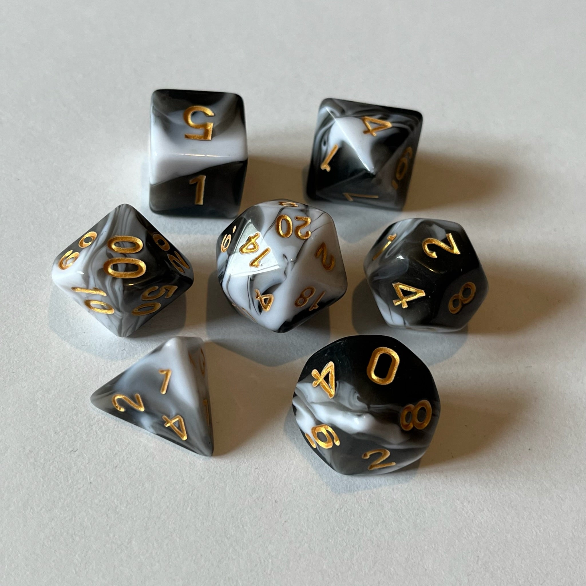 Marbled Black - Dice Set